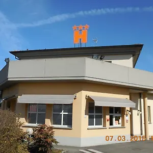 https://fiore-fiorenzuola.emilia-romagnahotels.net